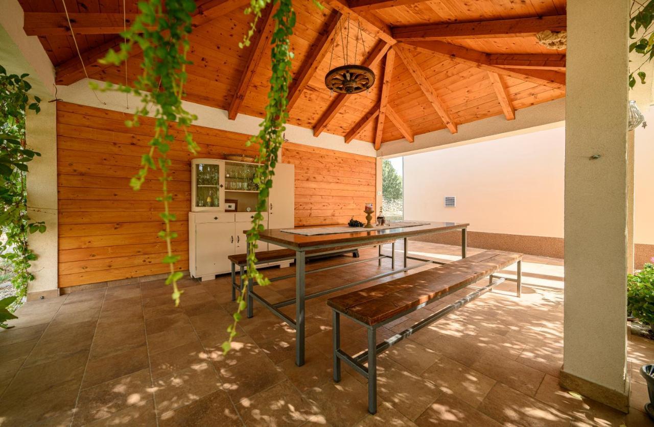 Holiday Home Rokoko シベニク エクステリア 写真